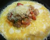 とろとろ鶏肉とトマトのチーズオムレツ作り方13写真