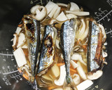 香ばしさんまときのこの炊き込みご飯作り方4写真