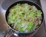 冷蔵庫にある食材で！簡単レタスチャーハン作り方4写真
