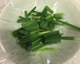 簡単!レンジでニラ玉作り方1写真