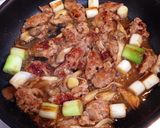 ご飯がススム♡豚肉と舞茸と白葱の味噌炒め作り方6写真