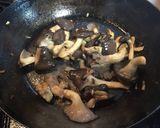 霜降りひらたけのニンニク炒め作り方4写真