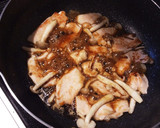 しっとり柔らか♪鶏胸肉としめじの照焼き作り方4写真