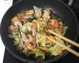 10分で完成！キャベツ&豚肉のキムチ蒸し作り方5写真