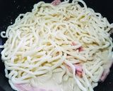 和風が美味しい♪カルボナーラうどん作り方2写真