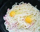 和風が美味しい♪カルボナーラうどん作り方3写真