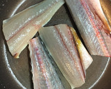 【簡単】さわら(さごし)の照り焼き作り方3写真