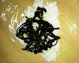 昆布×たまご×マヨで照りたまおにぎり♪作り方2写真