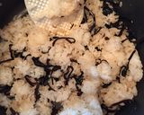 こんがりチーズのよろこんぶおにぎり作り方1写真