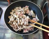 豚肉ときのこの玉子炒め作り方3写真