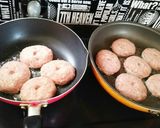 ♡たっぷりトマトの煮込みハンバーグ♡作り方1写真