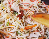 ご飯に合う！とんこつもやし炒め作り方4写真