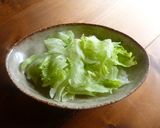 豚肉とレタスの温玉サラダ♪作り方2写真