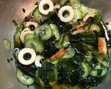 【酸味控えめ】きゅうりとわかめの酢の物作り方3写真