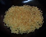 エビチリ風味のあんかけ焼きそば作り方1写真