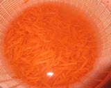 めんつゆで味付けにんじんのしりしり作り方1写真