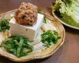 簡単サラダ♪豆腐と肉味噌のレタス巻き★作り方4写真