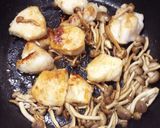 鶏ムネ肉としめじの、ガリバタ旨ソテー♡作り方7写真