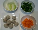 キヌア入り鶏団子の甘酢あんかけ作り方1写真