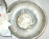 大根と柿の簡単甘酢漬け♪甘酢和え♪手作り作り方5写真