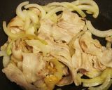 簡単☆豚バラ肉の醤油麹焼き作り方6写真