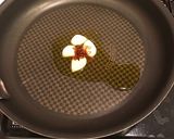 ＊鶏もも肉とブロッコリーのにんにく炒め＊作り方3写真