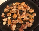 ＊鶏もも肉とブロッコリーのにんにく炒め＊作り方5写真