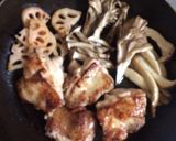 チキンとレンコン、茸のハーブソテー作り方4写真