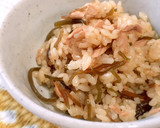 ツナ缶と塩こんぶの炊き込み御飯作り方2写真
