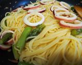 ボイルいかとアスパラのぺペロンチーノ♪作り方9写真