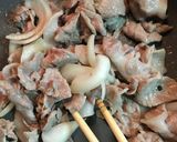 きのこたっぷり薄切り豚肉のポークチャップ作り方1写真