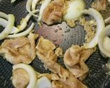簡単！豚肉の生姜焼き、コチュジャン入り作り方2写真