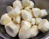 里芋の煮っころがし作り方1写真