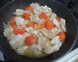 新玉ねぎとトマトと鶏むね肉の蒸し炒め作り方4写真