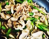 豚肉とアスパラきのこのバター炒め作り方3写真