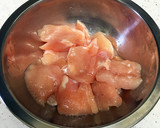 簡単♬鶏胸肉とさつまいもの中華煮☆作り方1写真