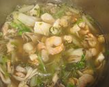 白菜豆苗舞茸魚介のスープパスタ作り方2写真