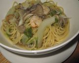 白菜豆苗舞茸魚介のスープパスタ作り方4写真