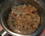 余った炊き込みご飯で雑炊！作り方1写真