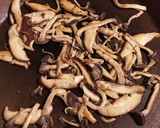 ギュッと押して超美味しい 簡単きのこ炒め作り方4写真