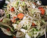 野菜たっぷりの甘辛ニンニク生姜炒め作り方3写真