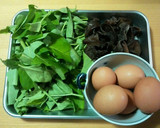 食感を楽しむ！生きくらげと空心菜の卵炒め作り方1写真