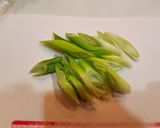 たっぷりキノコと鶏ササミのガーリック炒め作り方2写真