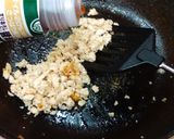 ドレッシングで甘くない鶏そぼろの三色丼作り方1写真