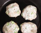 混ぜて焼くだけ！簡単☆山芋おやき作り方3写真