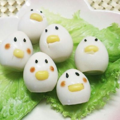 可愛いひよこちゃん♡たまご うずらの卵でひよこちゃん by 2525招き猫 【クックパッド】 簡単