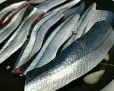片栗粉付けて焼くだけ！さんまの蒲焼き作り方1写真