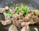 砂肝の塩ニンニク炒めの柚子胡椒和え作り方7写真