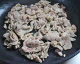 豚肉+醤油麹で糸こんにゃくと人参の炒め煮作り方3写真