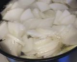 大根と豚肉と春雨スープかんかく？作り方1写真